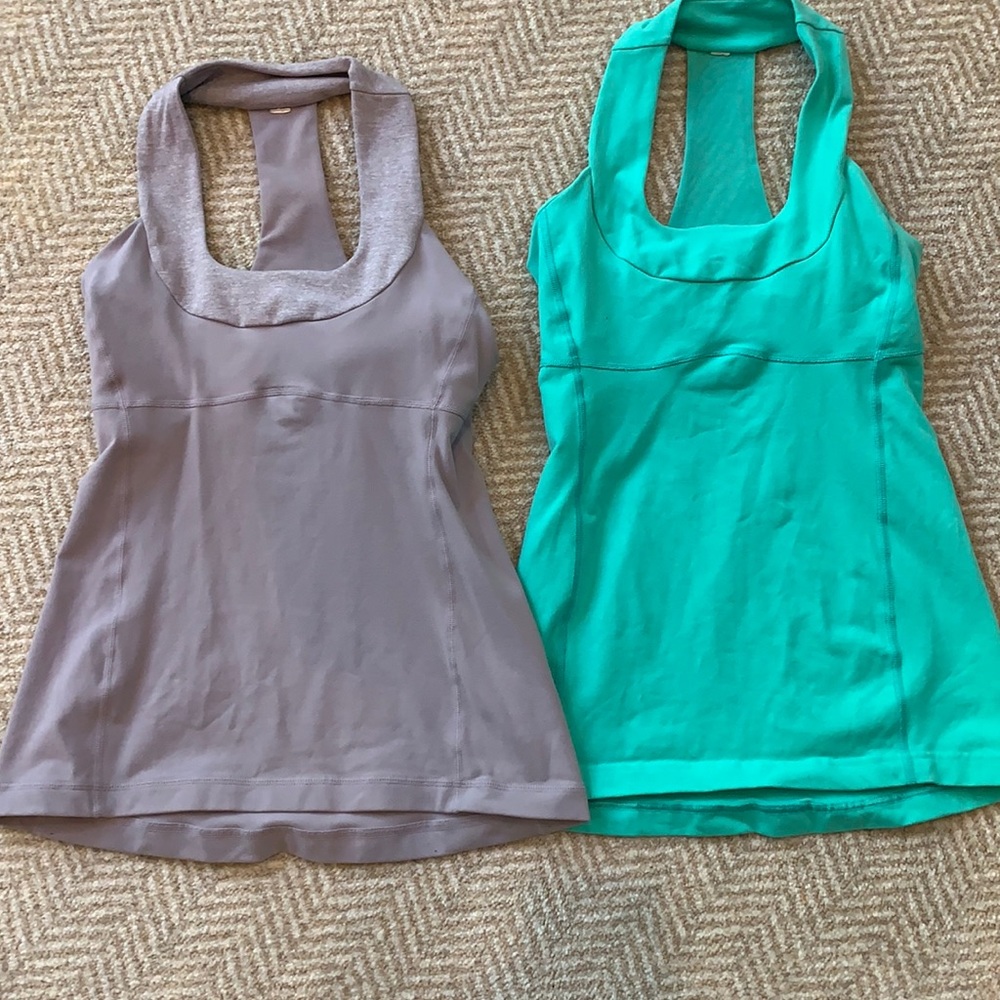 Set of 2 lululemon tanks